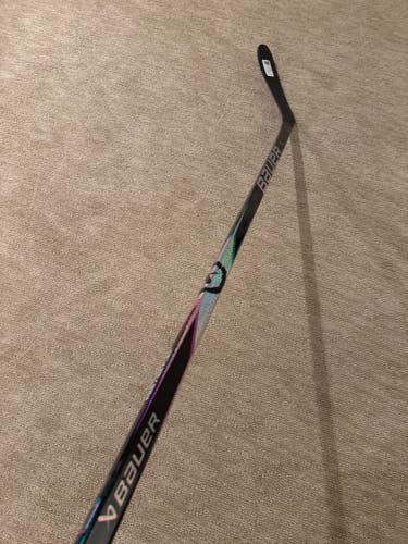 Intermediate Bauer Proto2 Left Hand Hockey Stick P28 65 Flex (New)