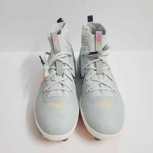 NEW Nike Alpha Huarache NXT MCS Mid Baseball Cleats HF1132-001 Size 10 Gray Nike Alpha Huarache NXT MCS Mid Baseball Cleat Gray Black  main image 3