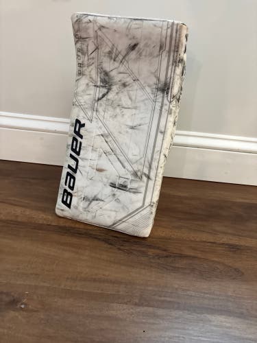 2023 Bauer Mach Blocker Regular (Used)