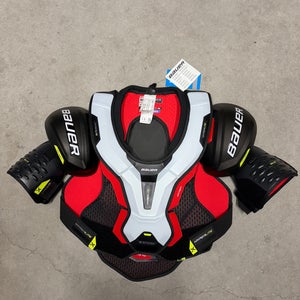 Toronto Maple Leafs Senior Medium Bauer Vapor hyperlite Pro Stock Shoulder Pads (New)