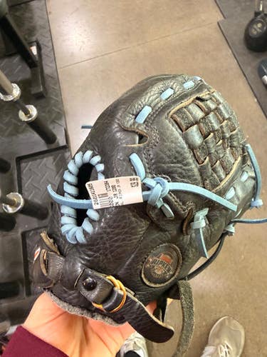 Used Nike CAL RIPKEN JR 1200 BB/SB Glove RH Throw Black 12" 11605-S000212198