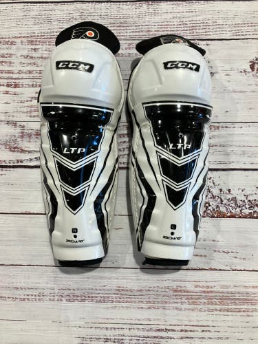 Junior CCM LTP Shin Pads 10" (Used)