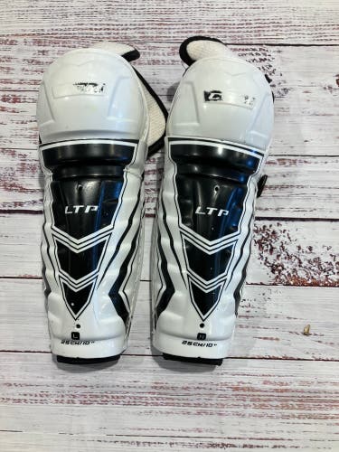 Junior CCM LTP Shin Pads 10" (Used)