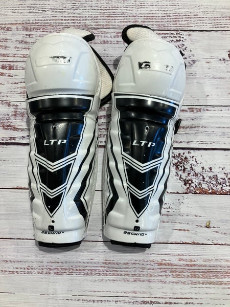 Junior CCM LTP Shin Pads 10" (Used)