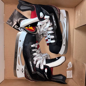Easton Synergy EQ30 Hockey Skates Size 3.5 (New)
