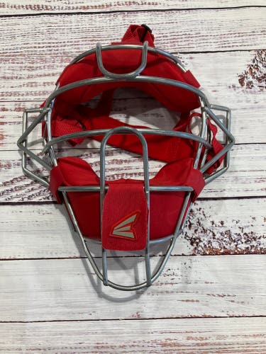 Adult Easton Hyperlite Traditional Catcher's Mask (Used)
