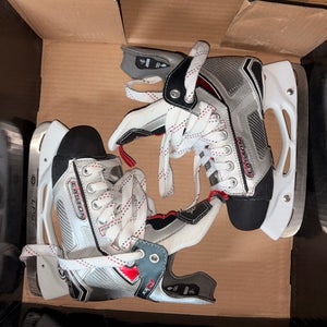 Easton Stealth S12 Hockey Skates Size 1 (New)