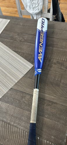 2023 AXE Avenge Pro Composite USSSA Certified Bat (-8) 23 oz 31" (Used)