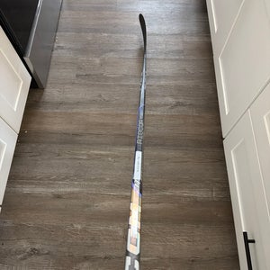 Senior CCM Ribcor Trigger 9 Pro Right Handed Hockey Stick P28 75 Flex (New)