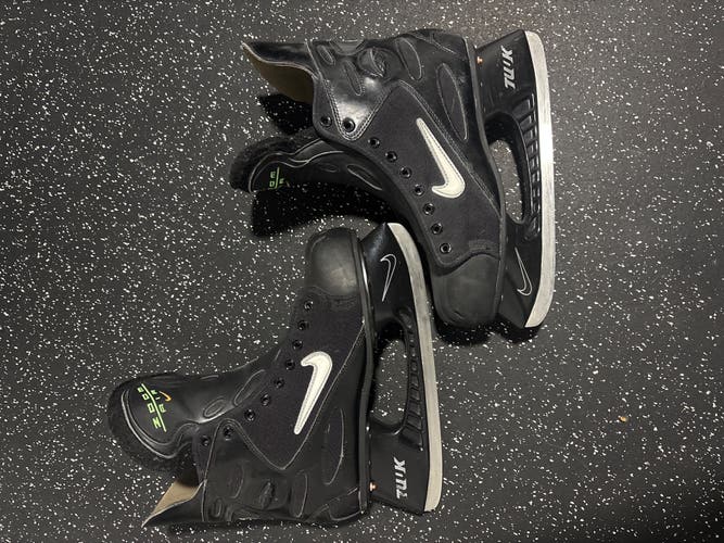 Black 1995 Nike Air Zoom Hockey Skates Regular Width 11.5 (Used)