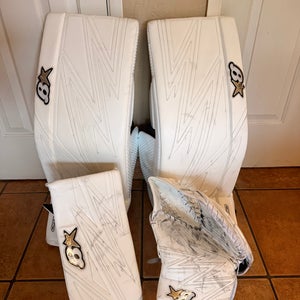 33 + 1 Brian's Optik 4 Regular Goalie Full Set (Used)