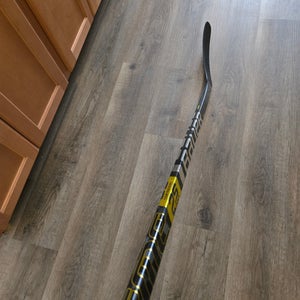 Barely Used SR Bauer Supreme 2S Pro LH Hockey Stick P88 87 Flex Pro Stock (Used)