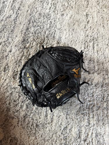 Mizuno Prospect RH Catcher's Baseball Glove 31.5" (Used)