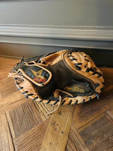 All Star RH Catcher's Pro Elite CM3000SBT Baseball Glove 33.5" (Used)