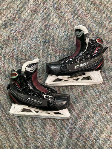 Junior Bauer Vapor X700 Hockey Goalie Skates | Size 5EE