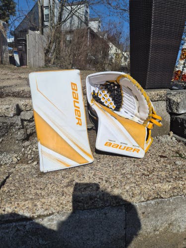 Sr.Bauer Supreme 2S Pro Goalie Glove and Blocker Regular (Used)