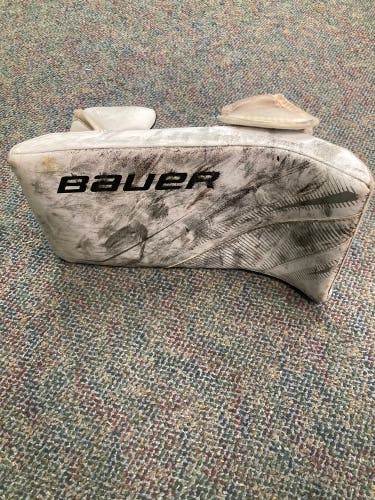 Junior Bauer Supreme S27 Regular Goalie Blocker