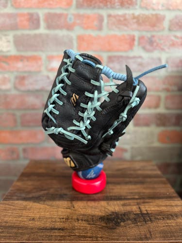 Used Mizuno MVP Series Outfield 12.75 RHT