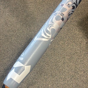 Gray 2023 DeMarini Whisper Composite Bat (-9) Composite 25 oz 34" (Used)