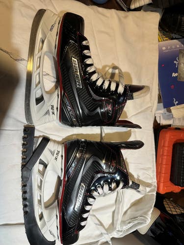 Bauer Vapor X2.7 Hockey Skates Size 3.5