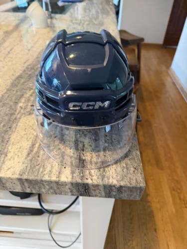 Medium CCM Super Tacks X Helmet