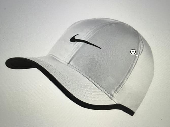 Adult Unisex Nike Lightweight Dri-fit Cap