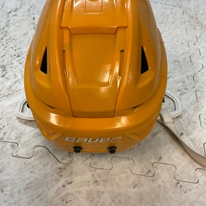 Medium Bauer Re-Akt 150 Helmet (Used)