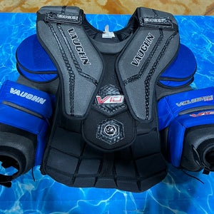 Senior Small Vaughn V10 Goalie Chest Protector (Used)