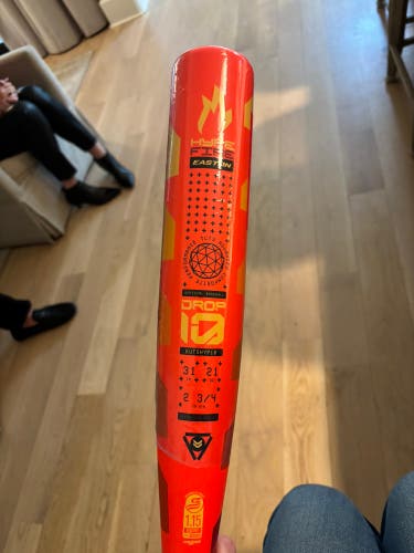 2025 Easton Hype Fire Composite USSSA Certified Bat (-10) 21 oz 31" (New)