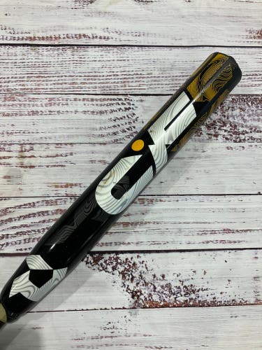 2022 DeMarini CF Composite Bat (-10) Composite 23 oz 33" (Used)