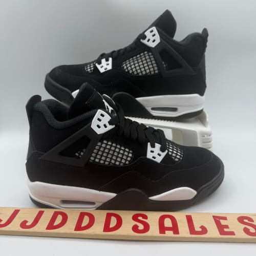 Nike Air Jordan 4 Retro GS White Thunder FQ8213-001 Size 7Y Women’s Sz 8.5 NEW