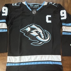 Utah Mammoth Clayton Keller #9 Black Home Jersey Adult Medium (50)