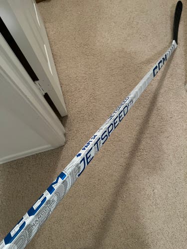 AUSTON MATTHEWS NEW Pro Stock CCM Jetspeed FT5 Pro North Edition Hockey Stick LH 80 P29M