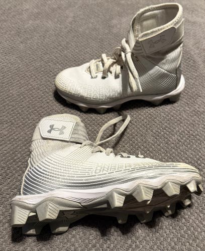 Under Armour Boys UA Highlight Franchise Jr. Youth (Big Kids) Sz 2 Cleats