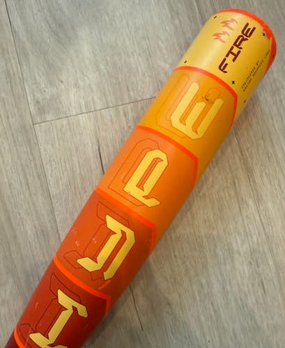 2025 Easton Hype Fire USSSA Composite Bat -10, 28/18