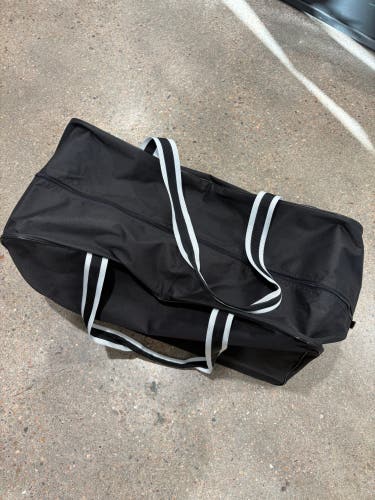 Bauer Bag | 32x14x18 (Used)