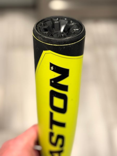 Easton ADV Composite USABat Certified Bat (-11) 19 oz 30" (Used)