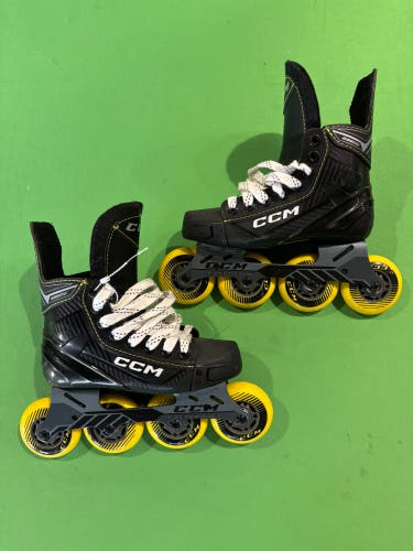 Junior CCM Super Tacks 9350 Inline Skates Regular Width Size 1