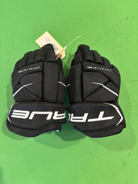 Youth True Catalyst 9x3 Gloves 8"