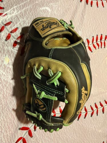 Rawlings Heart of the Hide RH Infield Baseball Glove 11.5" (Used)