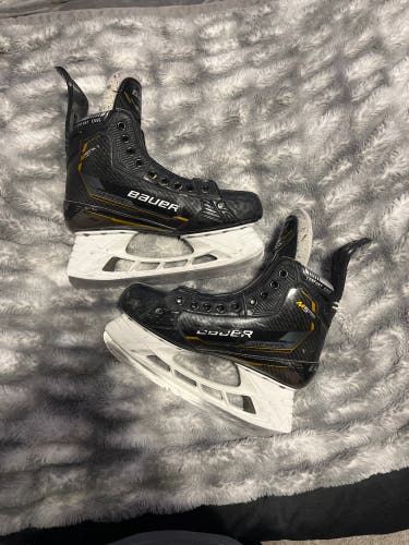 Black/Yellow 2022 Bauer Supreme M5 Pro Hockey Skates 7.5 (Used)