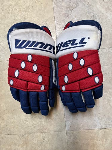 Winnwell Hockey Gloves 14" Pro Stock (Used)