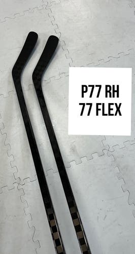 Senior(2x)Right P77-77 Flex ProBlackStock™ Unbranded Blackouts Pro Stock Hockey Sticks