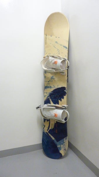 Women's Vintage Salomon "IVY" Snowboard & RIDE "EX" Bindings 148 cm (Used) Michelle Taggart Design