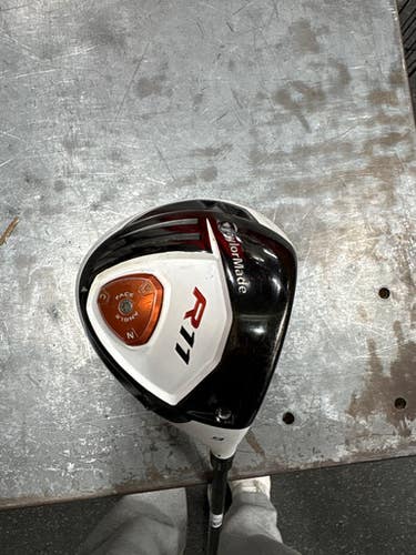 Used Taylormade R11 Mens Driver RH 9.0 Degree 11337-S000478760