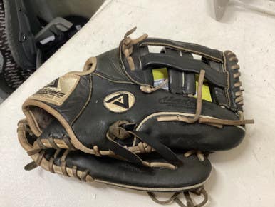 Used Akadema ASD111 BB/SB Glove RH Throw Black And Grey 11 1/2" 11725-S000497212