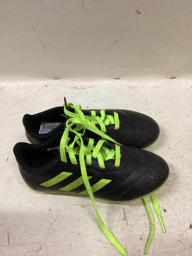 Used Adidas Soccer Cleats Black Junior 02 11725-S000497674