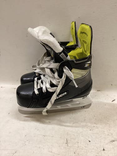 Used Bauer SUPREME 3S PRO Youth Hockey Skate Youth 12.0 11725-S000497759