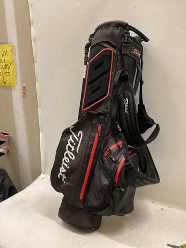 Used Titleist STADRY STAND BAG Mens Stand Bag Black And Red 11725-S000497835