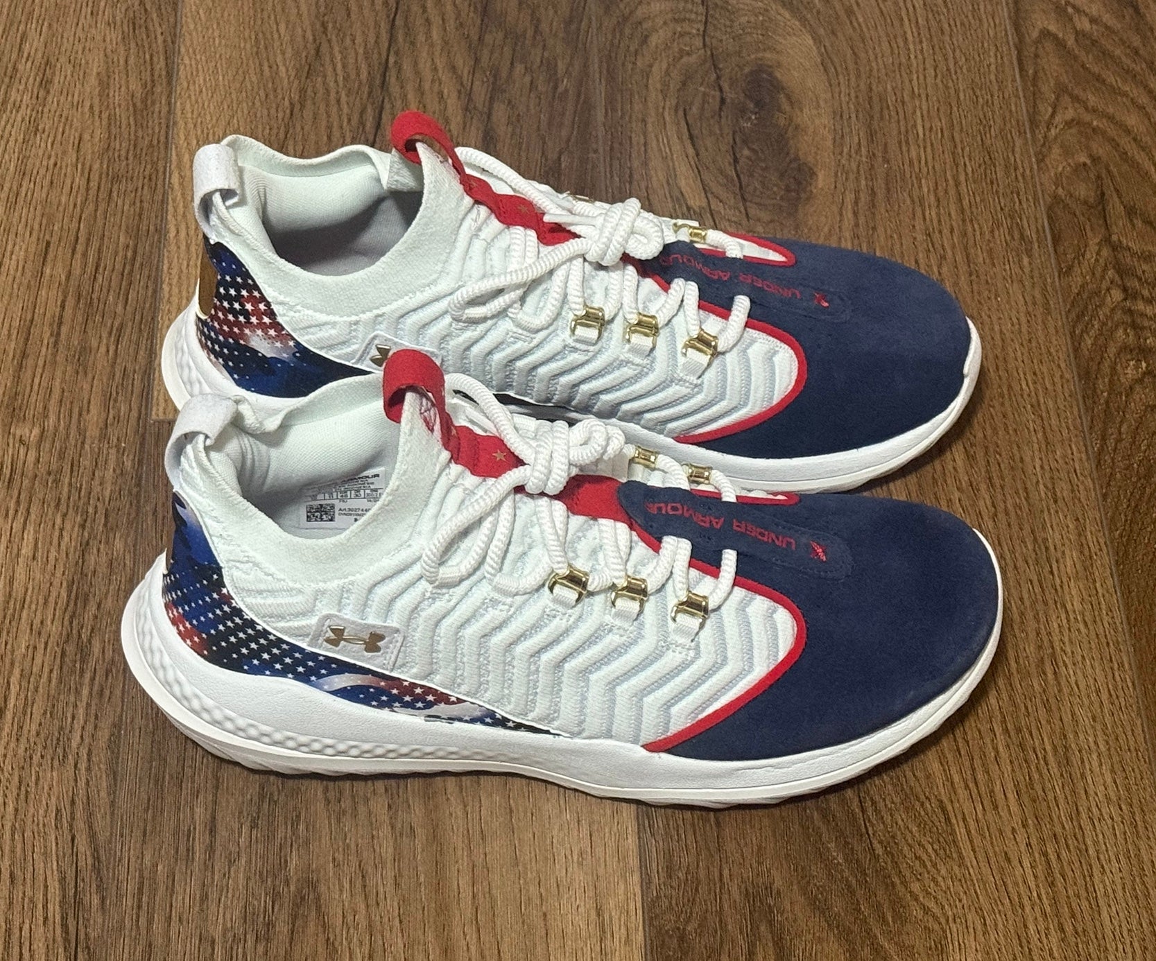 new men's size 7 Under Armour Bryce Harper 9 USA Turf Shoes